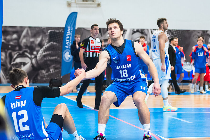 LU basketbola komanda piekāpjas Ogrei